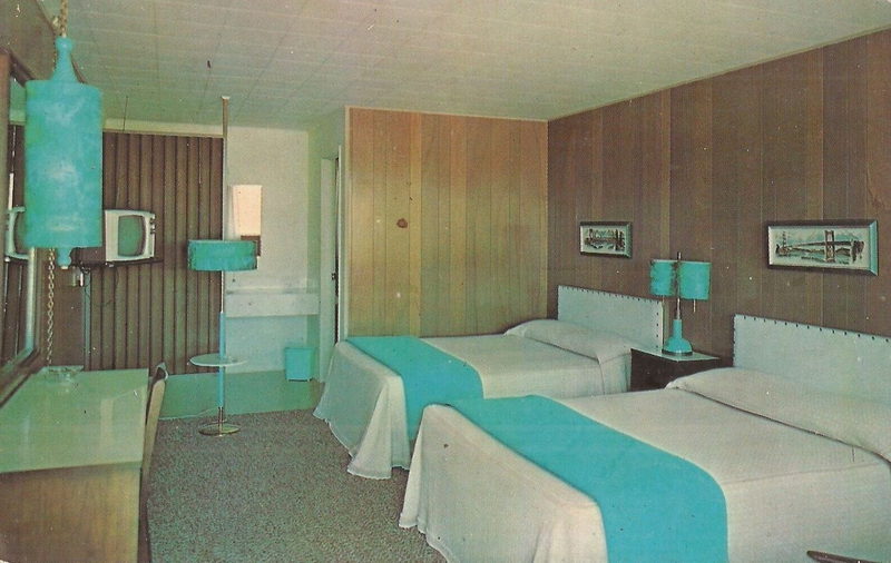 Northwinds Motel (Hunts Motel) - Vintage Postcard Hunts (newer photo)